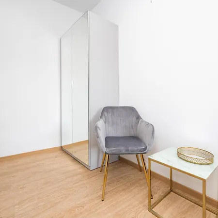 Gallery 7 - 7 * Krakow